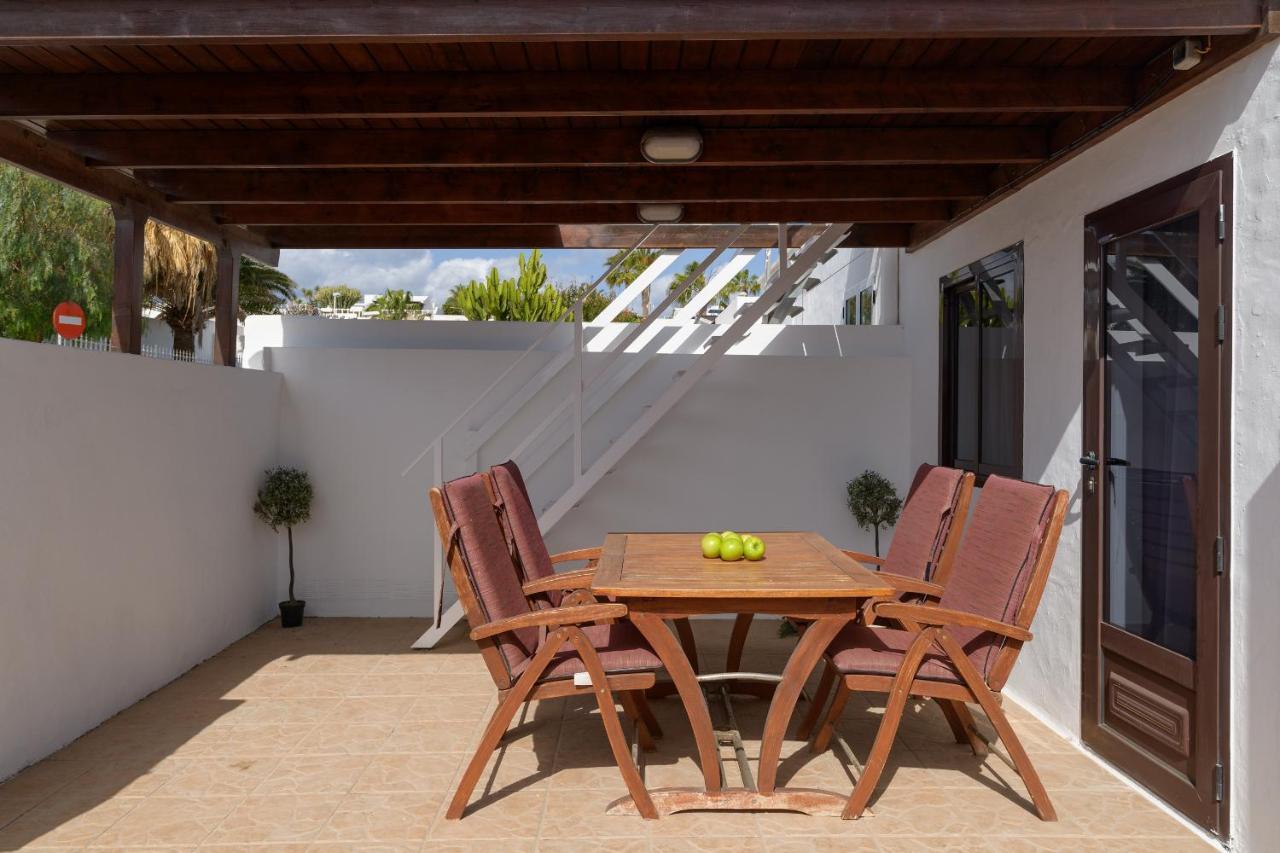 Апартаменты Casa Carbo, Puerto Del Carmen Пуэрто дель Кармен Экстерьер фото